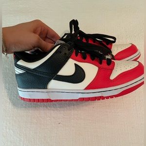Nike dunk low GS 6Y sail/black/Chile red